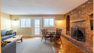 Luxury Cottage, 6 Bedrooms (Hilltop) | Living room | TV, fireplace, DVD player, ping pong