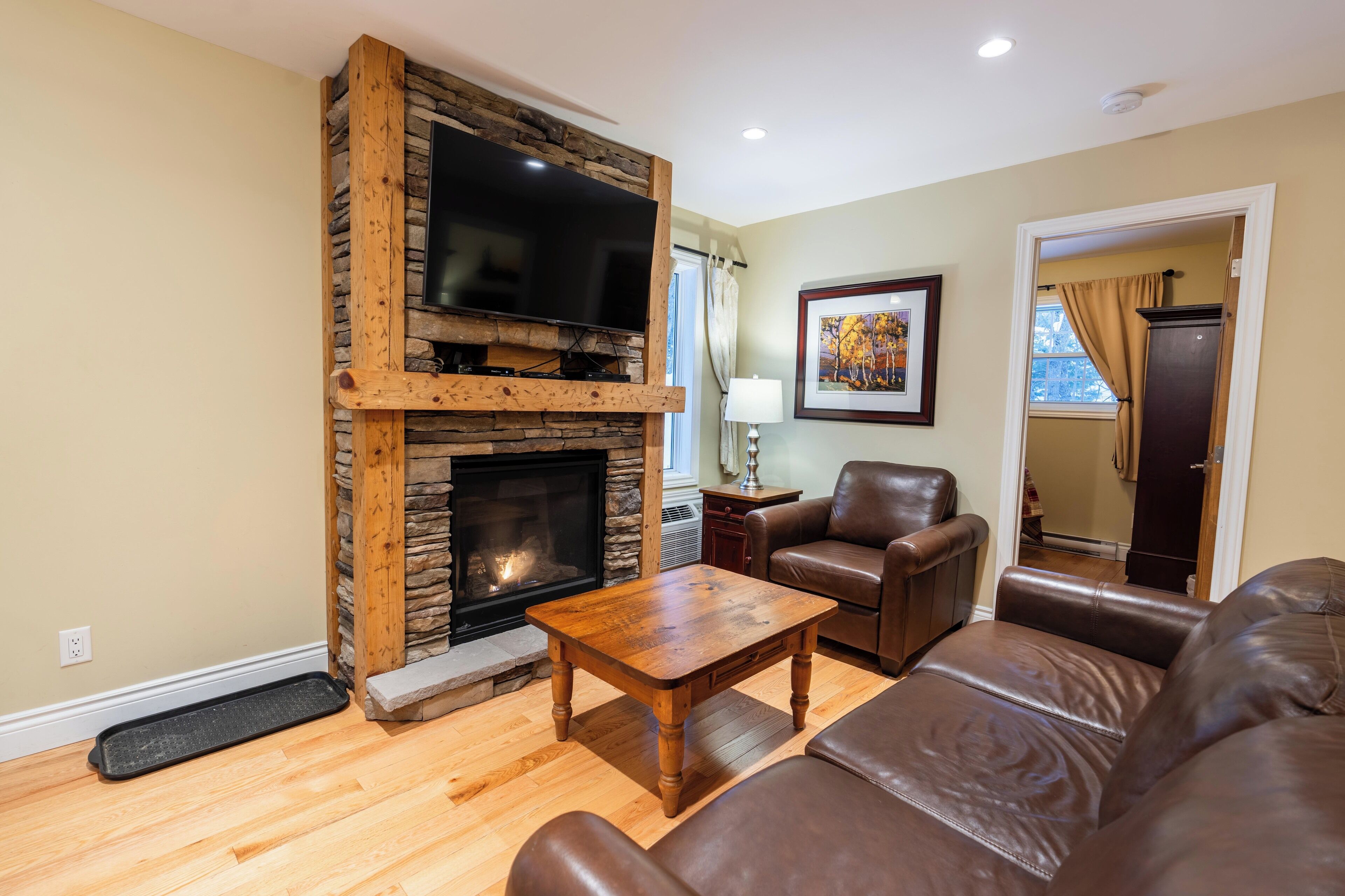 Luxury Deerview Cottage | Living area | TV, fireplace, DVD player, ping pong
