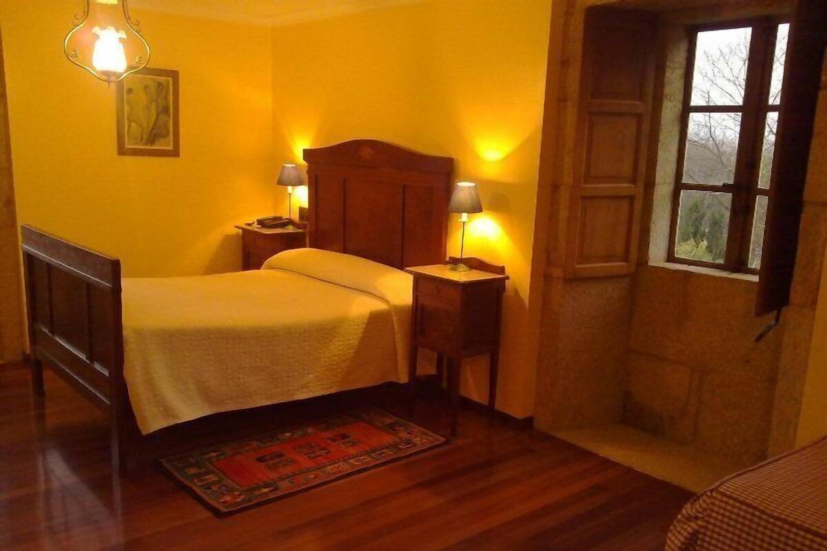 Standard-Doppel- oder -Zweibettzimmer