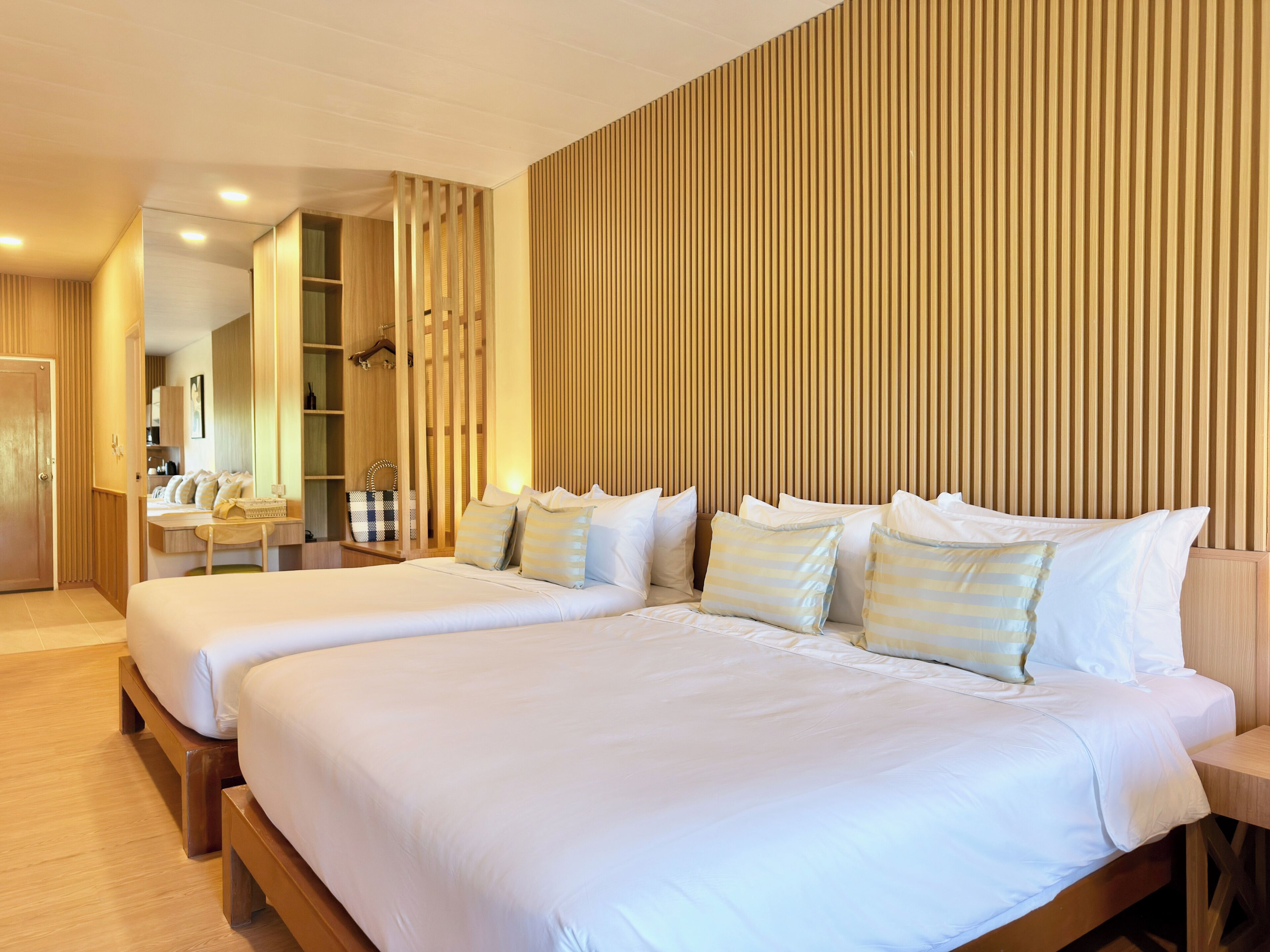 Premier-Vierbettzimmer | Minibar, individuell dekoriert, individuell eingerichtet