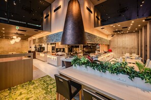 Breakfast, lunch and dinner served