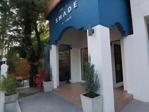 Fachada de la propiedad