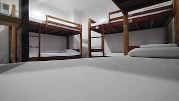 Sovsal - sovsal (män och kvinnor) | Skrivbord, gratis wi-fi och sängkläder