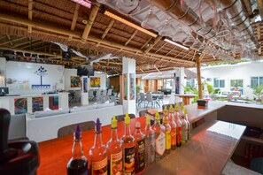 Bar (en la propiedad)