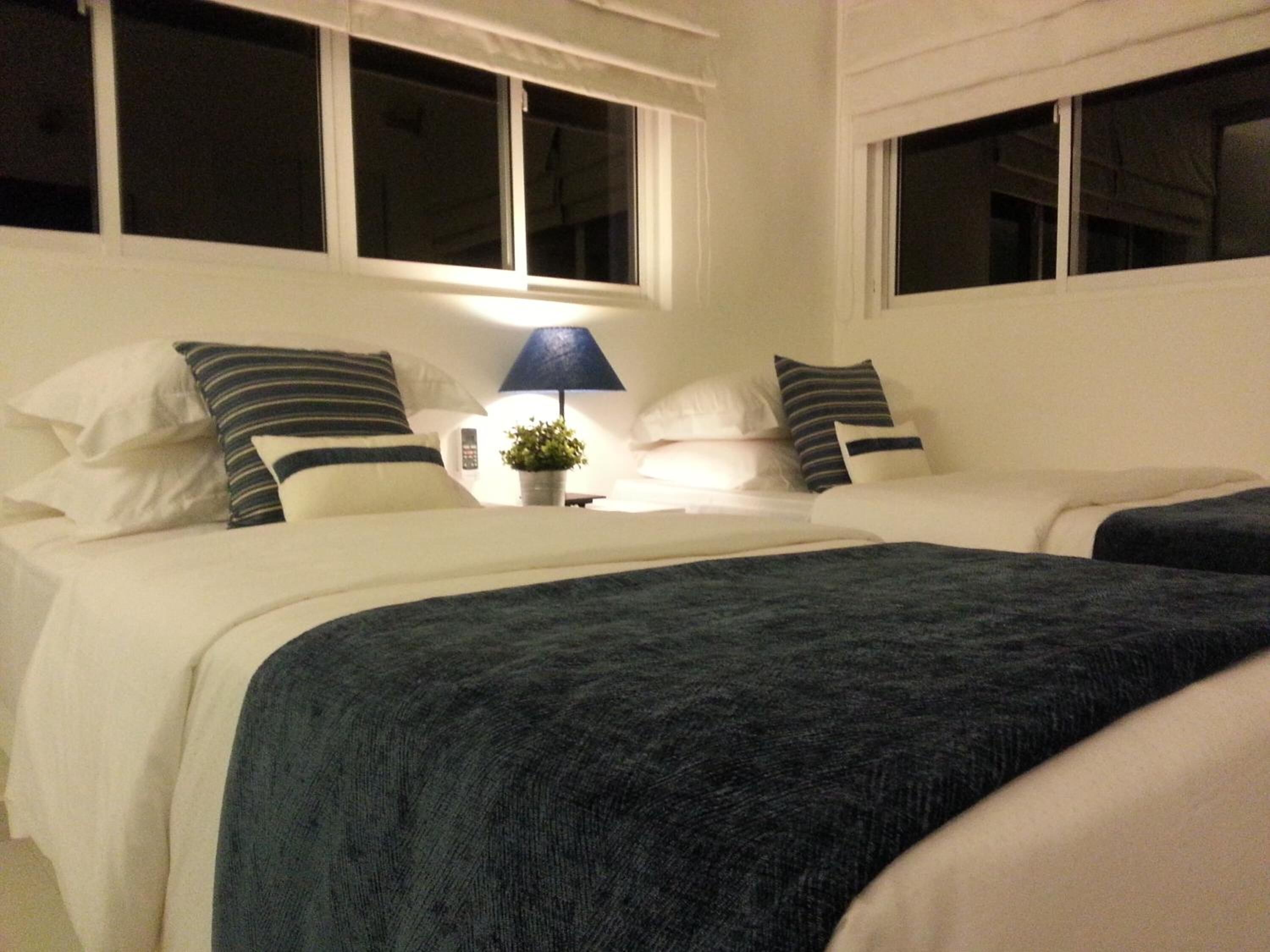 1 bedroom, in-room safe, desk, laptop workspace