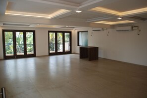 Meeting facility - La Vida Studio Inn Baga - Goa By Lords Hotels & Resorts (Arpora)