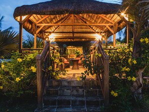 Porch - Ocean Beach Villa (Trou aux Biches)