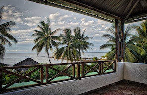 Superior-Villa, 6 Schlafzimmer, Meerblick, am Strand | Ausblick vom Zimmer