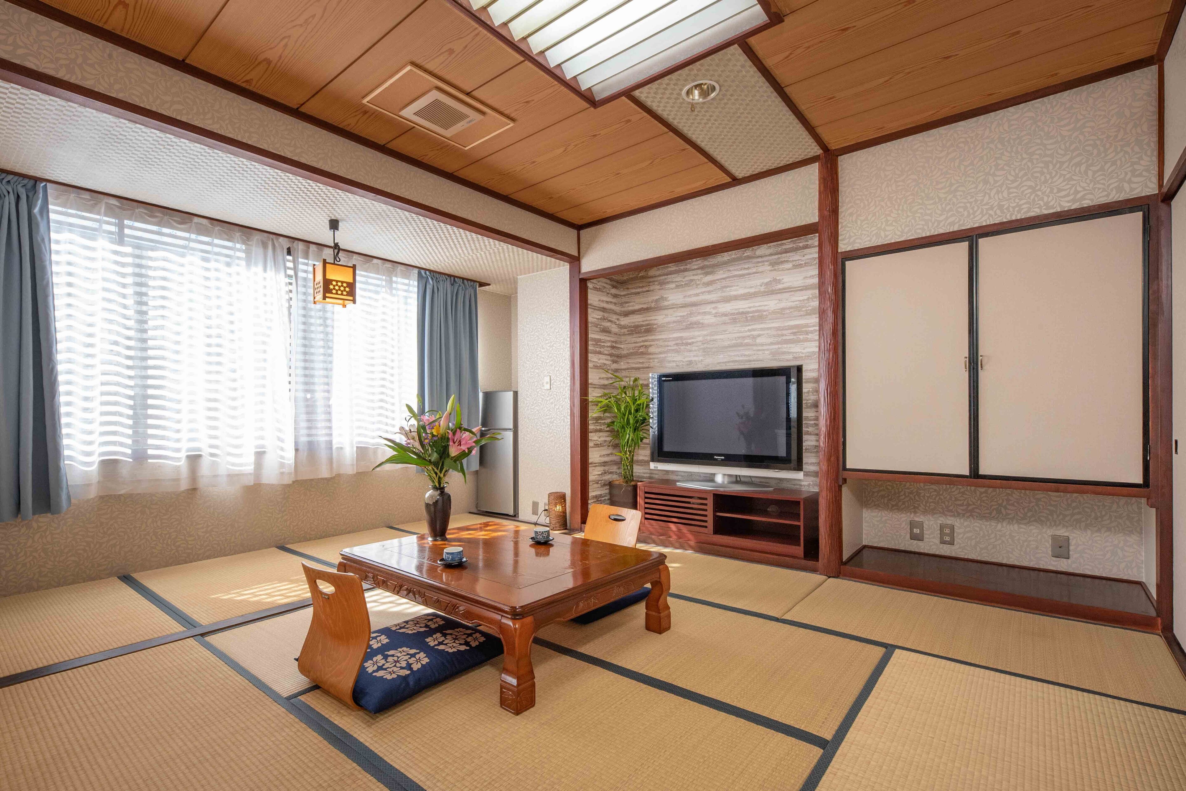 传统客房, 无烟房, 河景 (Japanese Style Room Tatami 18 mat) | 客房内保险箱、办公桌、免费 WiFi、床单