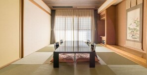 Down duvets, in-room safe, iron/ironing board, free WiFi - Premier Hotel Cabin Obihiro (Obihiro)