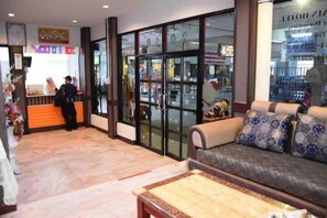 Lobby - The Train Hotel Hatyai (Hat Yai)