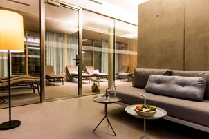 Sauna, steam room, body treatments, body wraps, body scrubs, facials