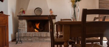 Apartment, 2 Bedrooms | Fireplace