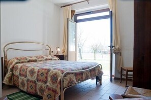 Decoración personalizada, muebles diferentes y wifi gratis 