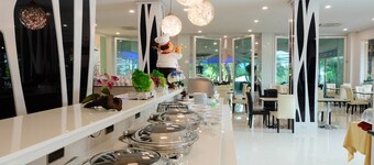 Grand Hill Resort and Spa
