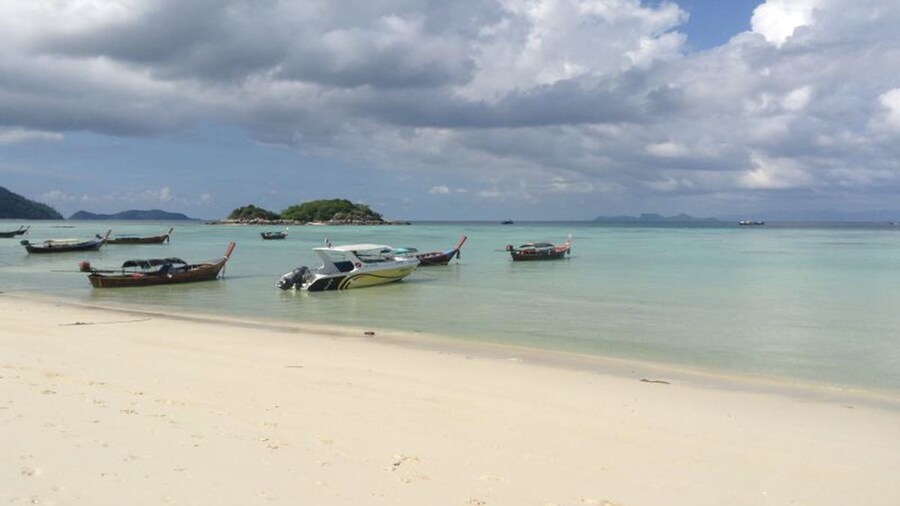 Adang Sea Divers & Eco Lodge Koh Lipe