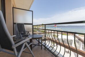 غرفة مزدوجة مريحة - بمنظر للبحر | إطلالة من الشرفة