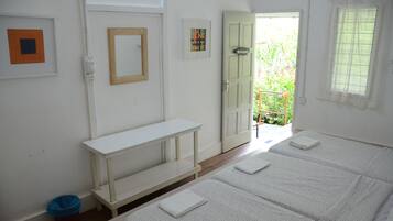 WiFi、ベッドシーツ