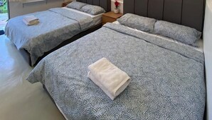 星評価なしの画像、3 / 136、ボタン