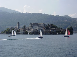 Exterior - Camera Dolcenotte (Orta San Giulio)