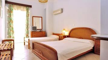 Apartemen, 1 kamar tidur, pemandangan laut (Blue) | Setrika/meja setrika, Wi-Fi gratis, dan seprai linen