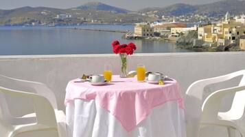 Studio, pemandangan laut (Ruby Red) | Balkon