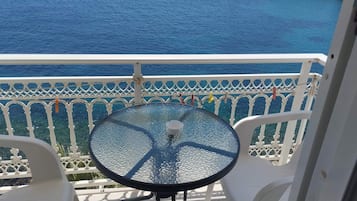 Studio, balcon, vue mer (Red) | Terrasse/Patio