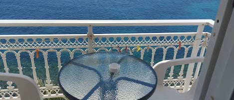 Studio, balcon, vue sur la mer (Red) | Terrasse/patio