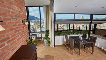 Restauration dans la chambre