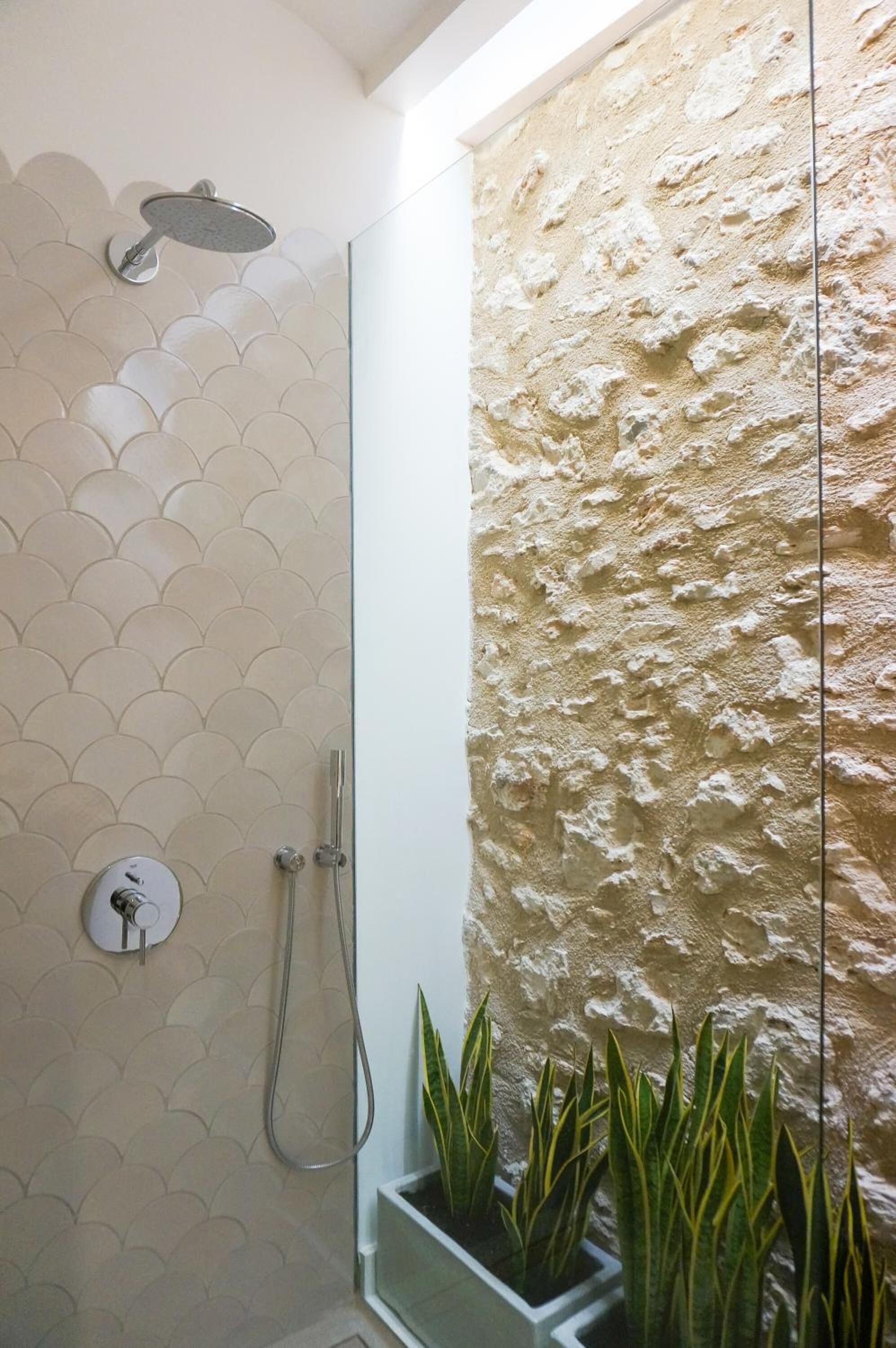 shower, free toiletries, hair dryer, bathrobes