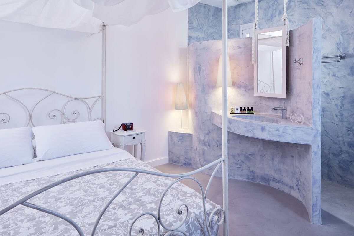 套房 (Orabel Master Suite, Indoor Jacuzzi) | 高档床上用品、迷你吧、客房内保险箱、隔音