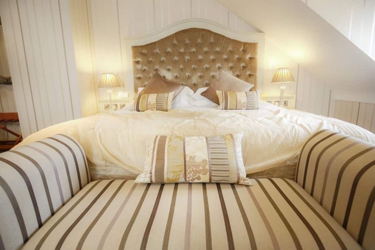 Suite, Ensuite (Champagne) | 1 bedroom, WiFi (free)