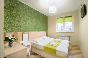 Desk, laptop workspace, iron/ironing board, free WiFi - Urban Hotel (Lviv)