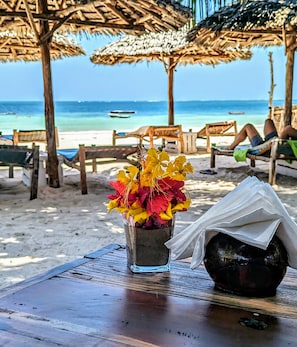Breakfast, lunch, dinner and brunch served  - Bahati Villa (Kiwengwa)