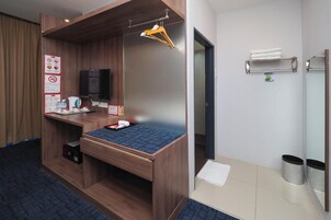 Desk, iron/ironing board, free WiFi
