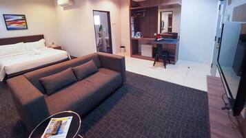 Desk, iron/ironing board, free WiFi