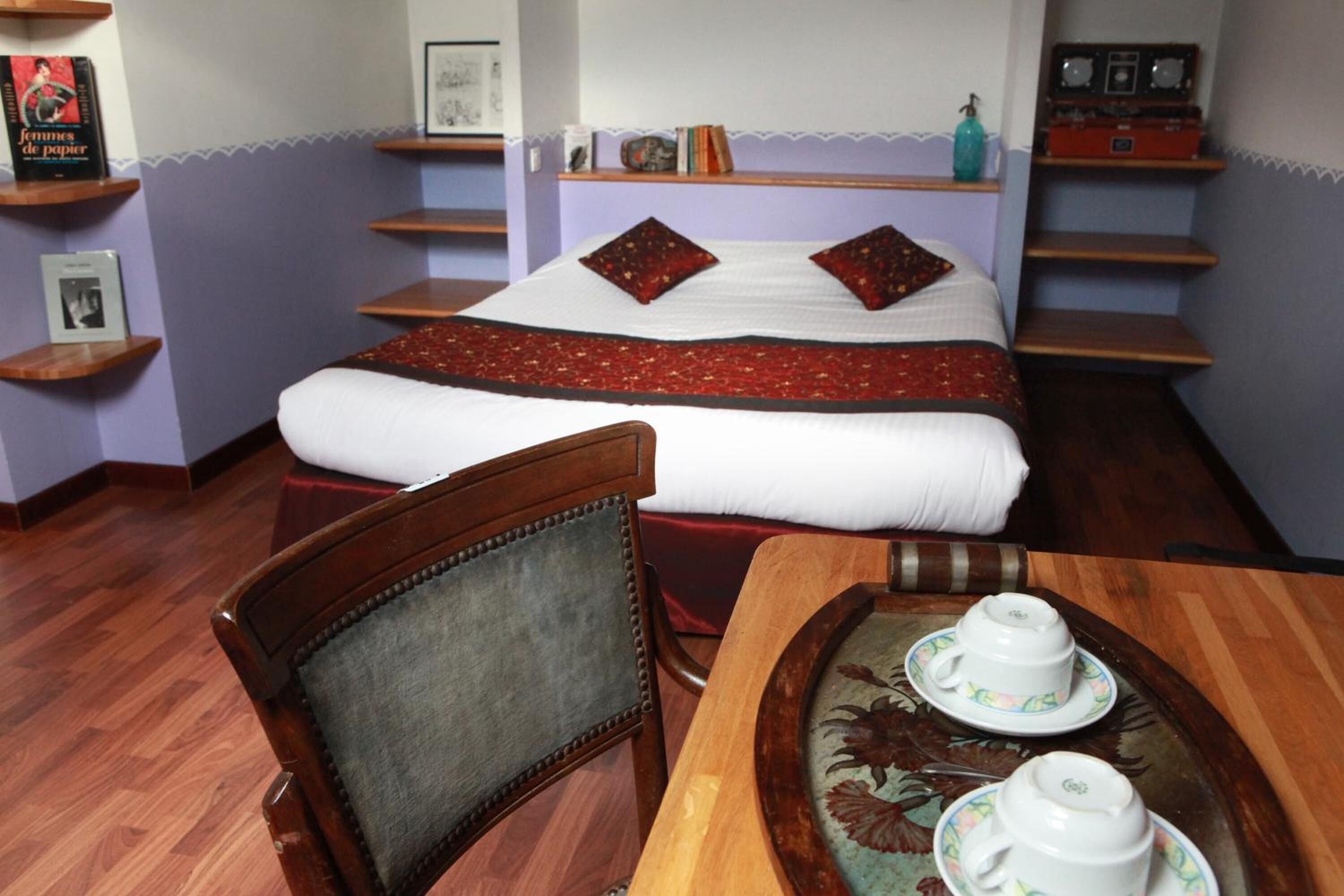 in-room safe, desk, blackout curtains, free wifi