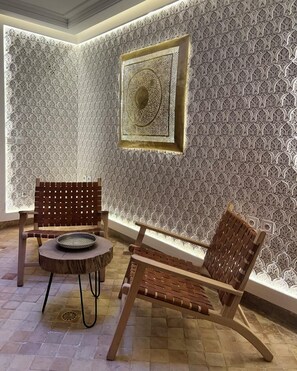 Tratamentos corporais, massagens musculares profundas