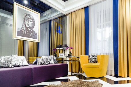 Sala de estar en el lobby