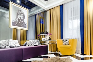 Zona de estar del vestíbulo