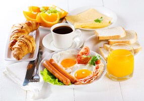 Desayuno continental todos los días (con cargo)