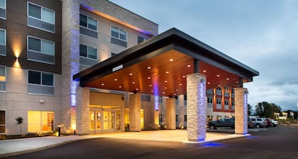 Holiday Inn Express & Suites Terrace by IHG