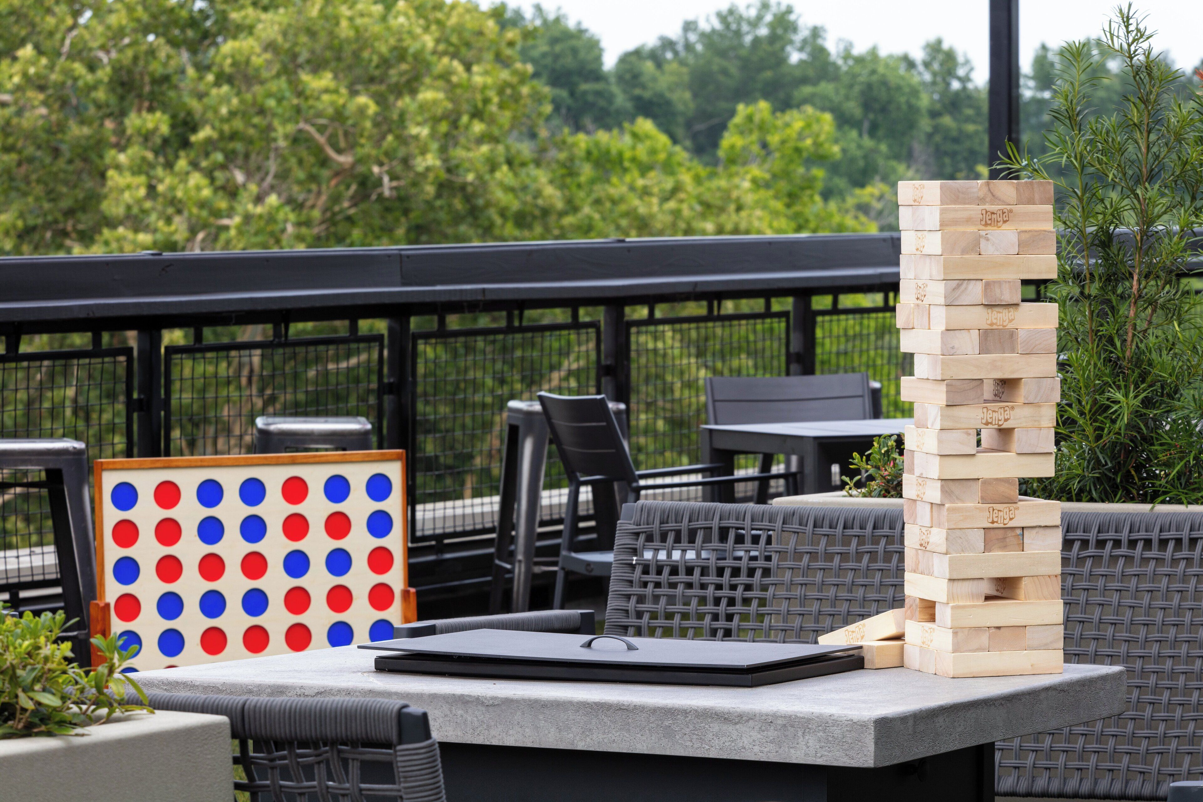 breakfast and dinner served, american cuisine