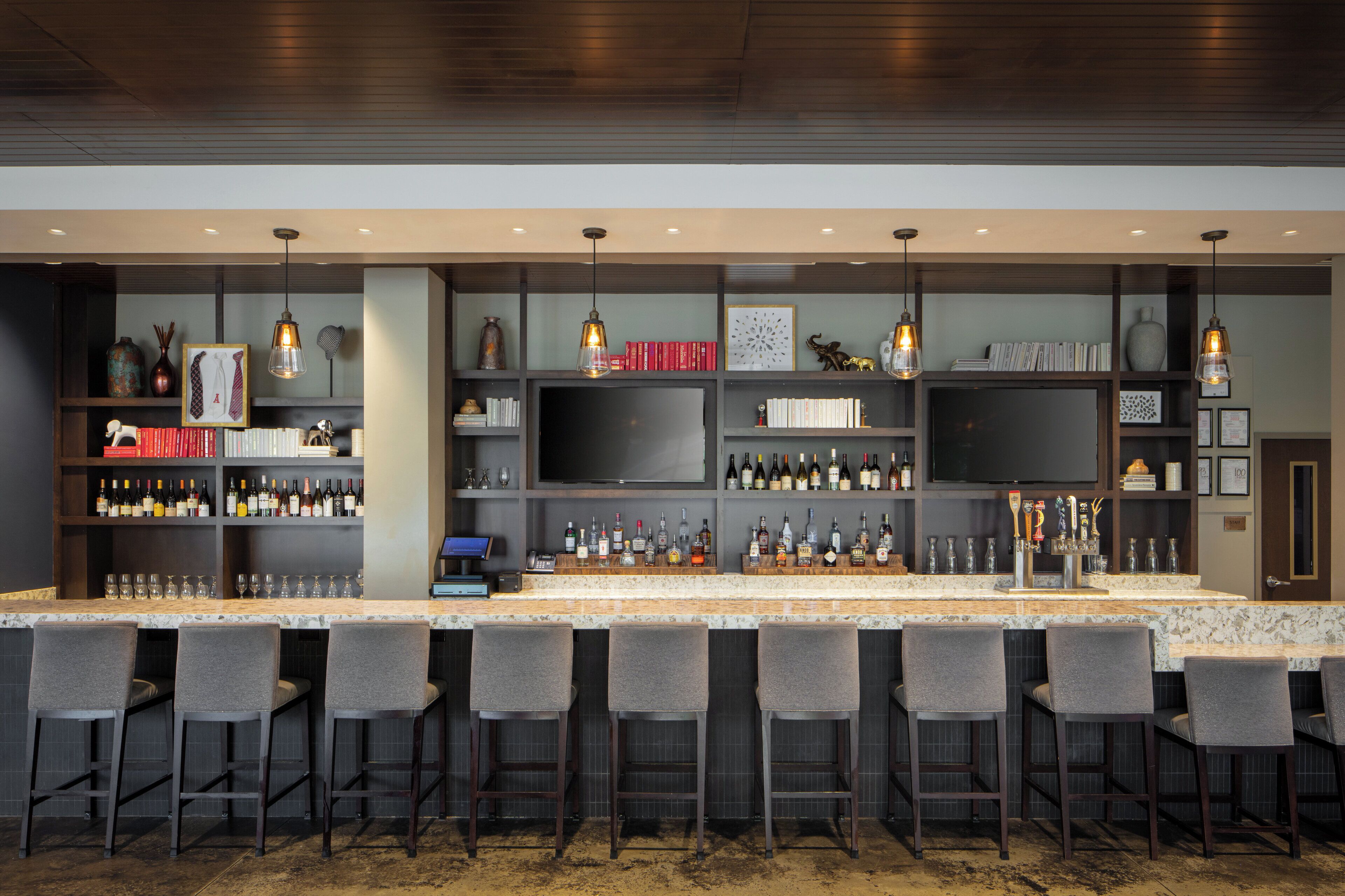 daily cooked-to-order breakfast for a fee