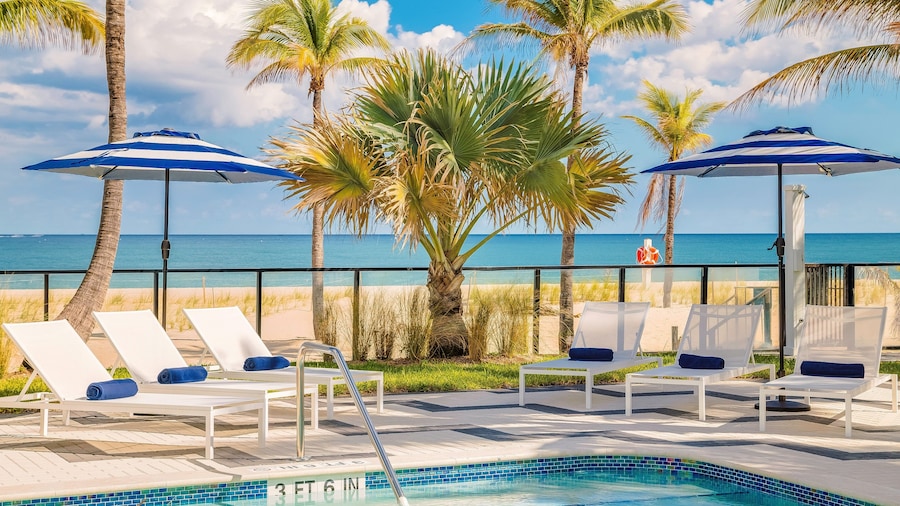 Plunge Beach Resort