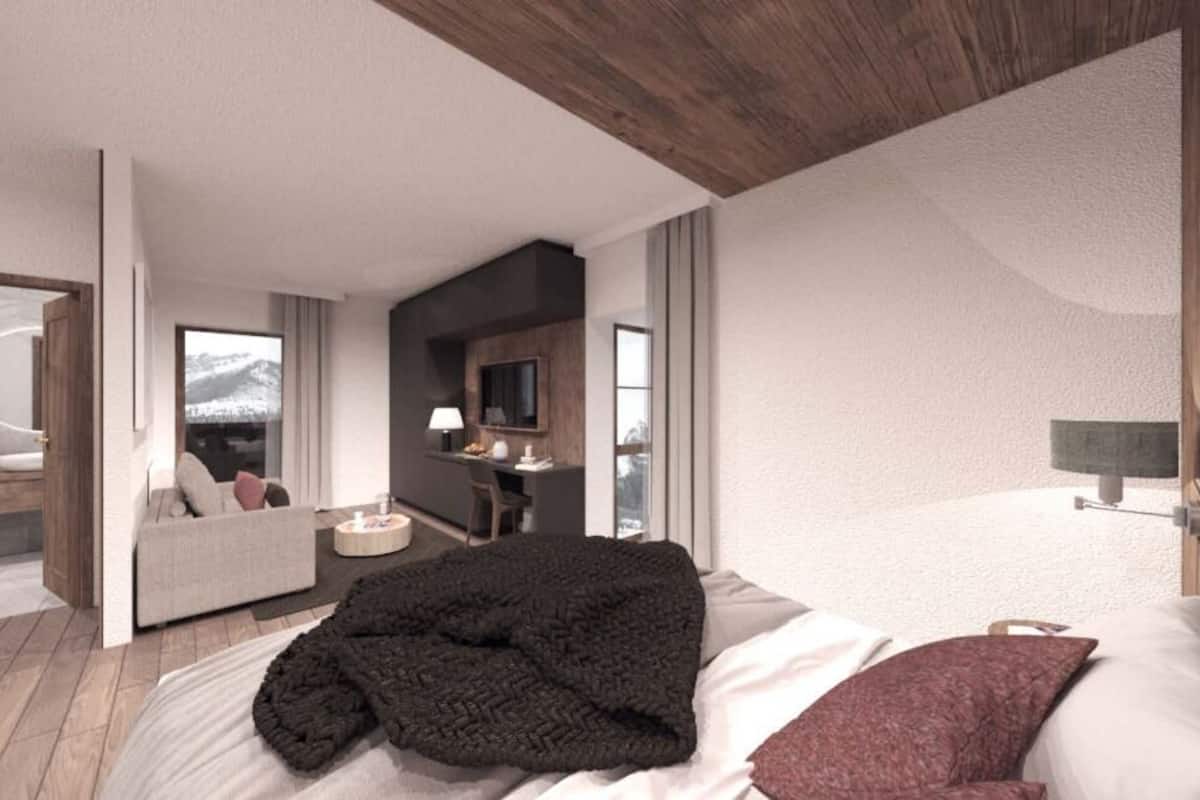 standard double room, 1 bedroom | in-room safe, blackout curtains, free wifi, bed sheets