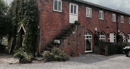 Skipbridge Farm Cottages