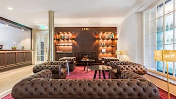 Sala de estar en el lobby