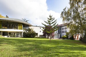 Property grounds - Kurhaushotel Bad Salzhausen (Nidda)