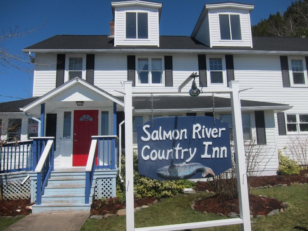 Salmon River Country Inn image